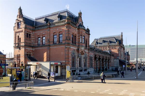 Zandstenen Gootconsoles | Steenhouwerij de Vries