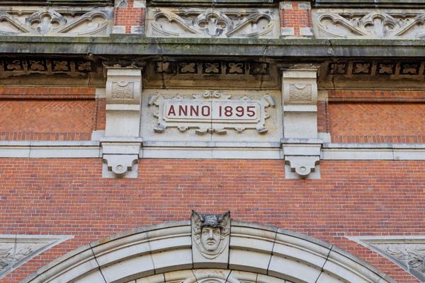 Zandstenen Gootconsoles | Steenhouwerij de Vries