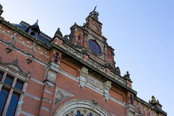 Zandstenen Gootconsoles | Steenhouwerij de Vries