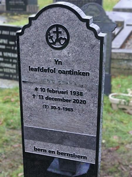 Enkele steen zonder bedekking | Steenhouwerij de Vries