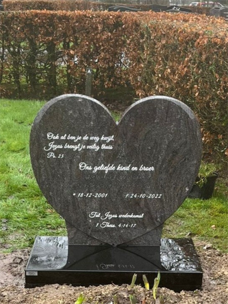 Enkele steen zonder bedekking | Steenhouwerij de Vries