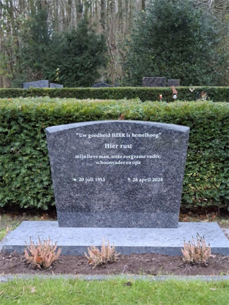 Dubbele steen zonder bedekking | Steenhouwerij de Vries